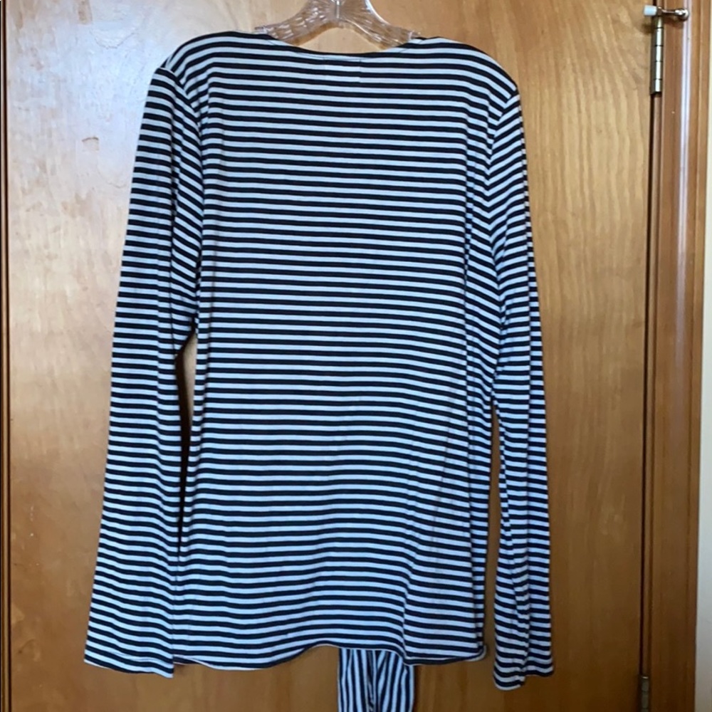 t. la tunic - Picture 3 of 3